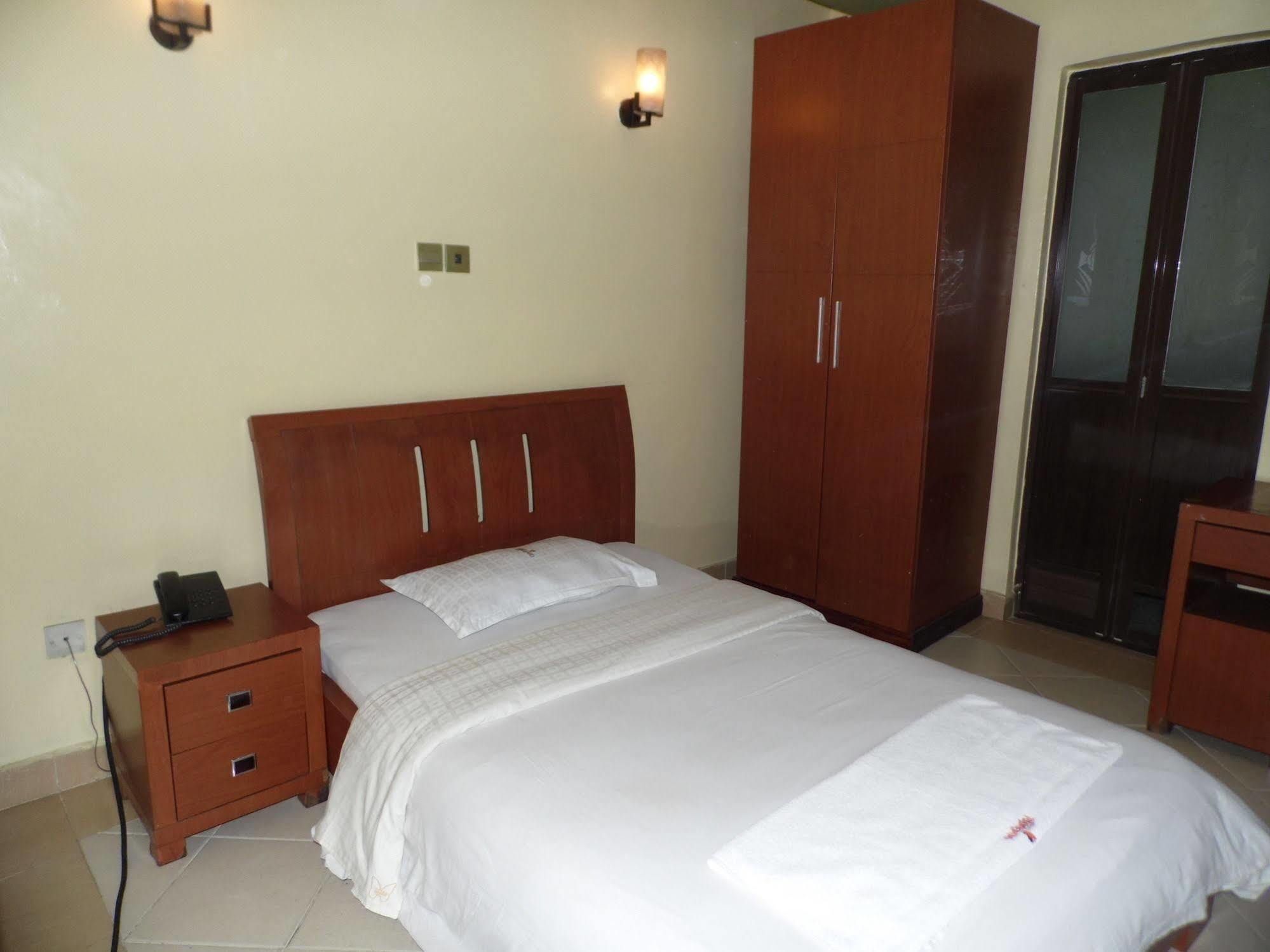 Hotel Kipepeo Nairobi Ngoại thất bức ảnh