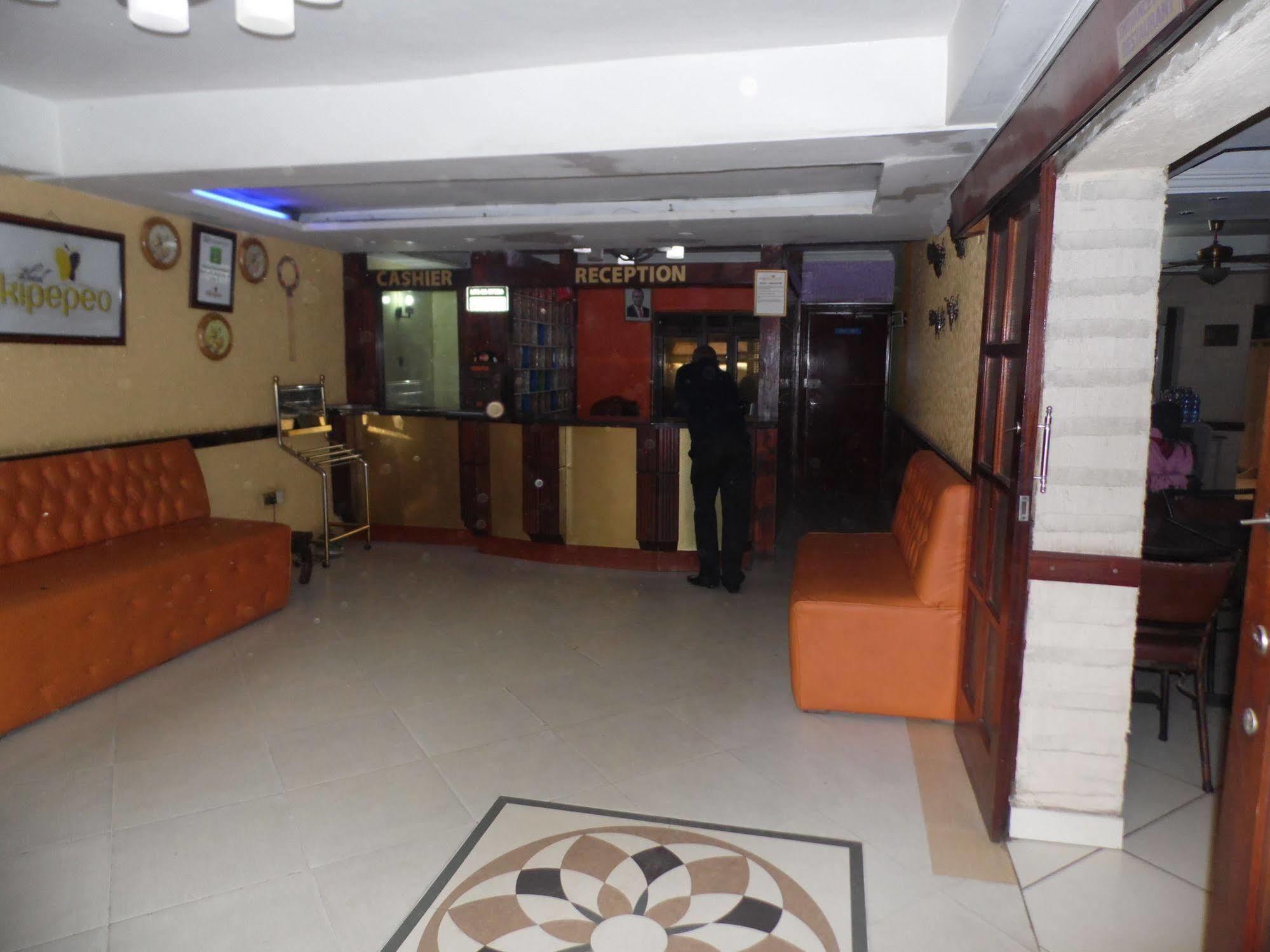 Hotel Kipepeo Nairobi Ngoại thất bức ảnh